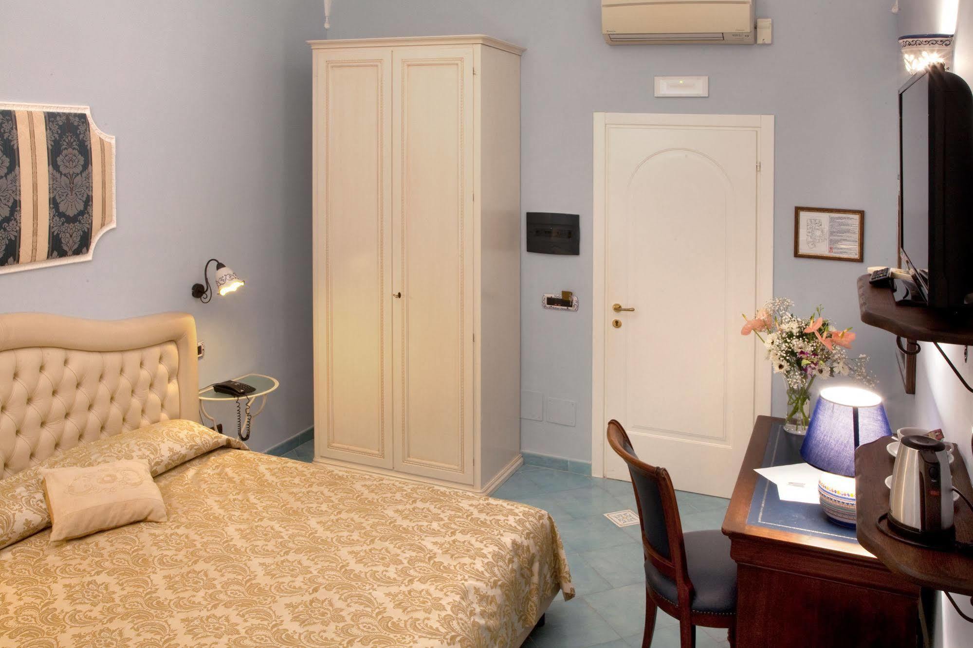 Albergo L'Antico Convitto Amalfi Zewnętrze zdjęcie